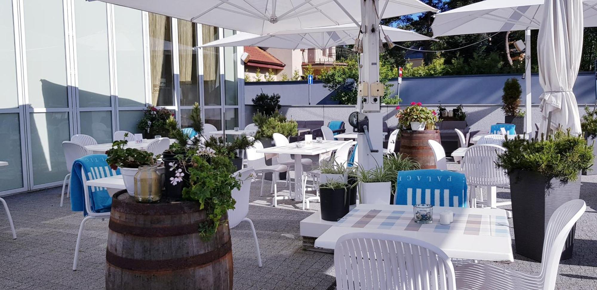 Baltic Palace Aparthotel Pobierowo Eksteriør bilde